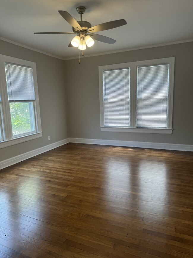 202-204 S Zetterower Ave in Statesboro, GA - Building Photo - Building Photo