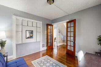 230 Champlain St in Rochester, NY - Building Photo - Building Photo