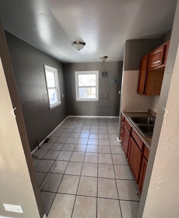 12814 Erwin Ave in Cleveland, OH - Building Photo