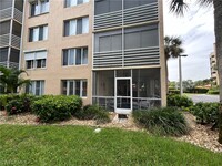 15191 Cedarwood Ln in Naples, FL - Building Photo - Building Photo