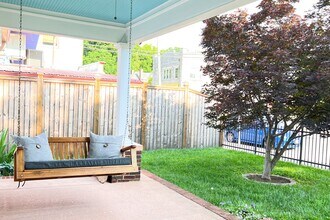1402 Woodland St in Nashville, TN - Building Photo - Building Photo
