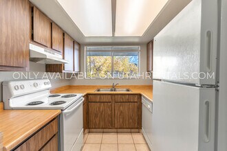 2377 E 6895 S in Salt Lake City, UT - Building Photo - Building Photo