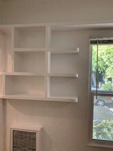 2032 Vista Del Mar Ave in Los Angeles, CA - Building Photo - Building Photo