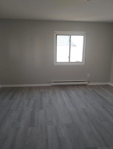 65 James St, Unit 3rd floor in Bridgeport, CT - Building Photo