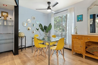 5041 Cedar Springs Rd, Unit 112 in Dallas, TX - Building Photo - Building Photo