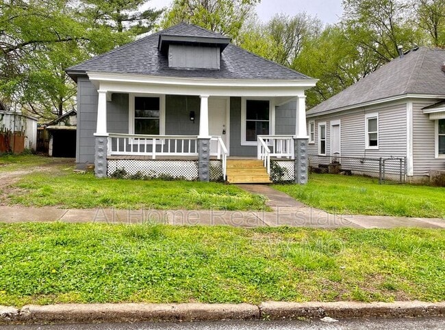 property at 1224 E Central St