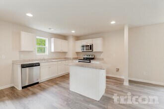 27 Iron Horse Ct in Blythewood, SC - Building Photo - Building Photo