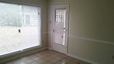 2864 Randy Cove in Memphis, TN - Building Photo - Building Photo