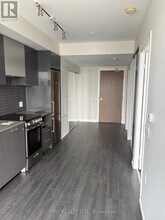 251-3251 Jarvis St in Toronto, ON - Building Photo - Building Photo