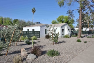 2310 E Virginia Ave in Phoenix, AZ - Building Photo - Building Photo