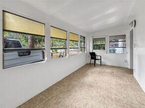 1269 SW 25th Ave in Fort Lauderdale, FL - Building Photo - Building Photo