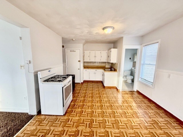 1 Carmine St in Lowell, MA - Building Photo - Building Photo