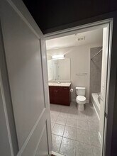 400 W Peachtree St NW, Unit 39 in Atlanta, GA - Building Photo - Building Photo