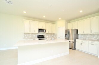 2587 Winter Calm Ln in Kissimmee, FL - Building Photo - Building Photo