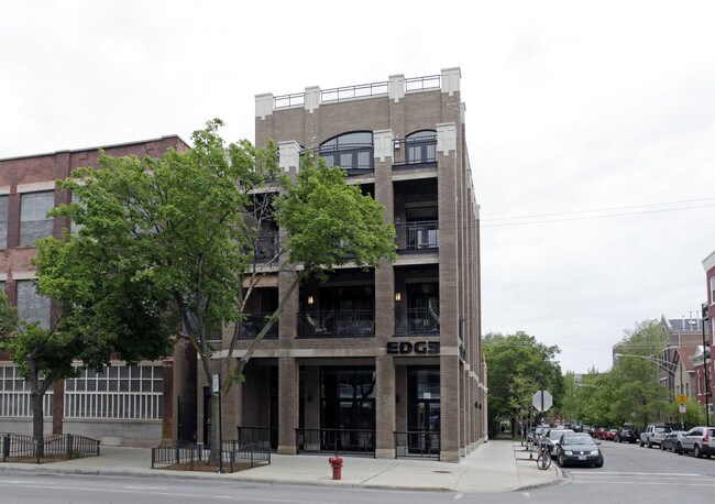 1700 W Division St