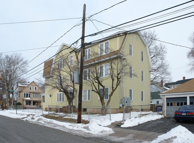 92-94 Campfield Ave in Hartford, CT - Foto de edificio - Building Photo