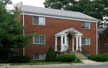 8802 Plymouth St in Silver Spring, MD - Foto de edificio - Building Photo