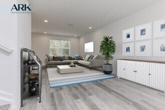 2911 NW Treviso Cir in Port St. Lucie, FL - Foto de edificio - Building Photo