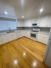2020 Farrell Ave in Redondo Beach, CA - Building Photo - Building Photo