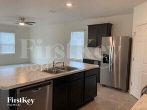 6938 NW Daffodil Ln, Unit B-402 in Port St. Lucie, FL - Building Photo - Building Photo