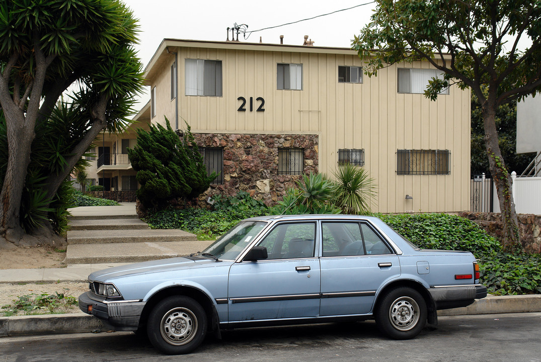 212 E Tamarack Ave in Inglewood, CA - Foto de edificio