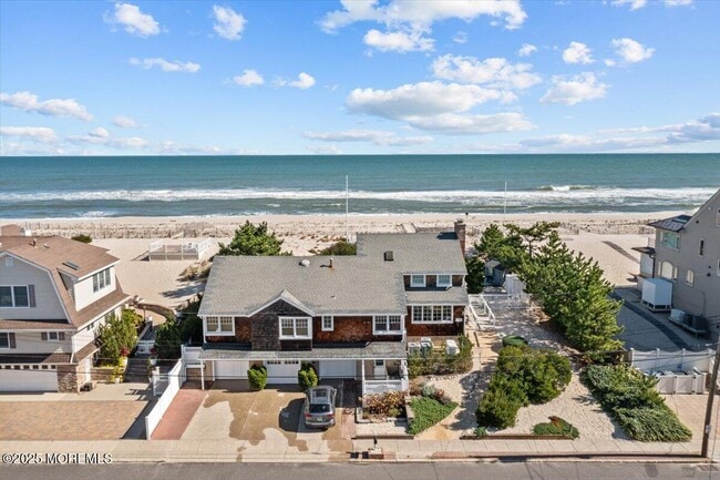 262 Sunset Ln