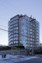 Highbury Towers in Vancouver, BC - Building Photo - Building Photo