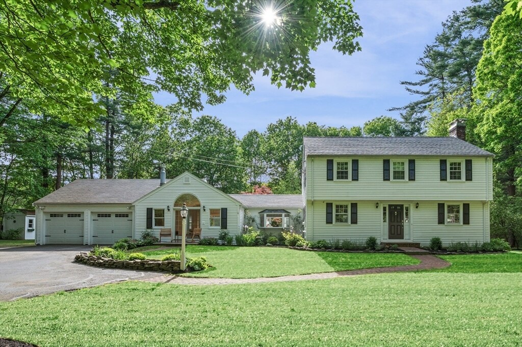 88 Haverhill Rd in Topsfield, MA - Building Photo
