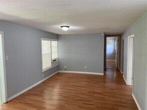 5068 Santos Rd in Kissimmee, FL - Building Photo - Building Photo