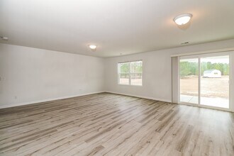 39 Tondee Wy in Midway, GA - Foto de edificio - Building Photo