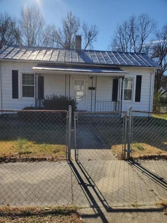 property at 5 Garland St