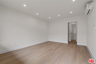 420 S Sepulveda Blvd in Los Angeles, CA - Building Photo - Building Photo
