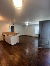 4633 Fairmount St in Dallas, TX - Foto de edificio - Building Photo