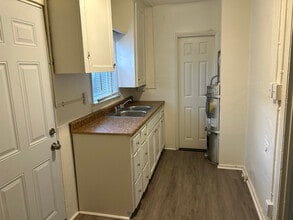 217 W Lancaster Blvd, Unit 217 in Lancaster, CA - Building Photo - Building Photo