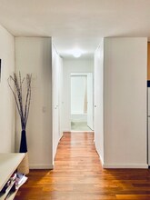 340 E 94th St in New York, NY - Building Photo - Building Photo