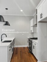 121 Lucile St in Nashville, TN - Building Photo