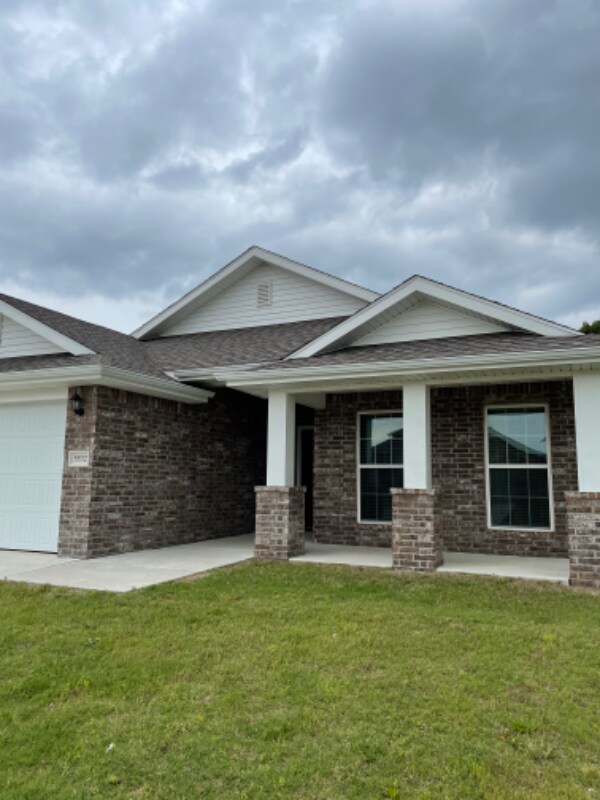 property at 5532 W 34th Pl