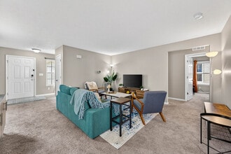 2024 Shadow Creek Blvd in Columbus, IN - Building Photo - Building Photo