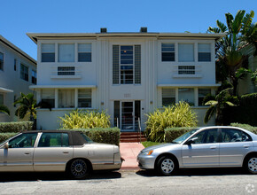 Sabrina Apartments in Miami Beach, FL - Building Photo - Building Photo