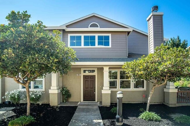property at 255 Wildrose Common