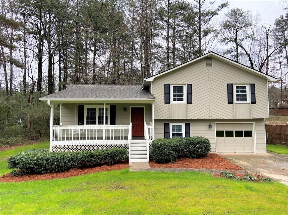 3135 Barrett Ct Photo