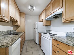 1538 11th St in Santa Monica, CA - Building Photo - Building Photo