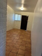 651 N Goodman St, Unit apartment 2 in Nogales, AZ - Building Photo - Building Photo