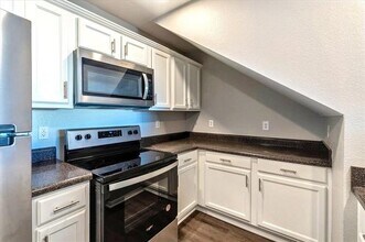 4011 Preferred Pl in Dallas, TX - Building Photo - Building Photo