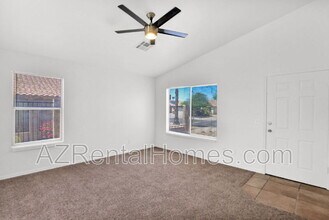 987 E Santa Cruz Ln in Apache Junction, AZ - Building Photo - Building Photo
