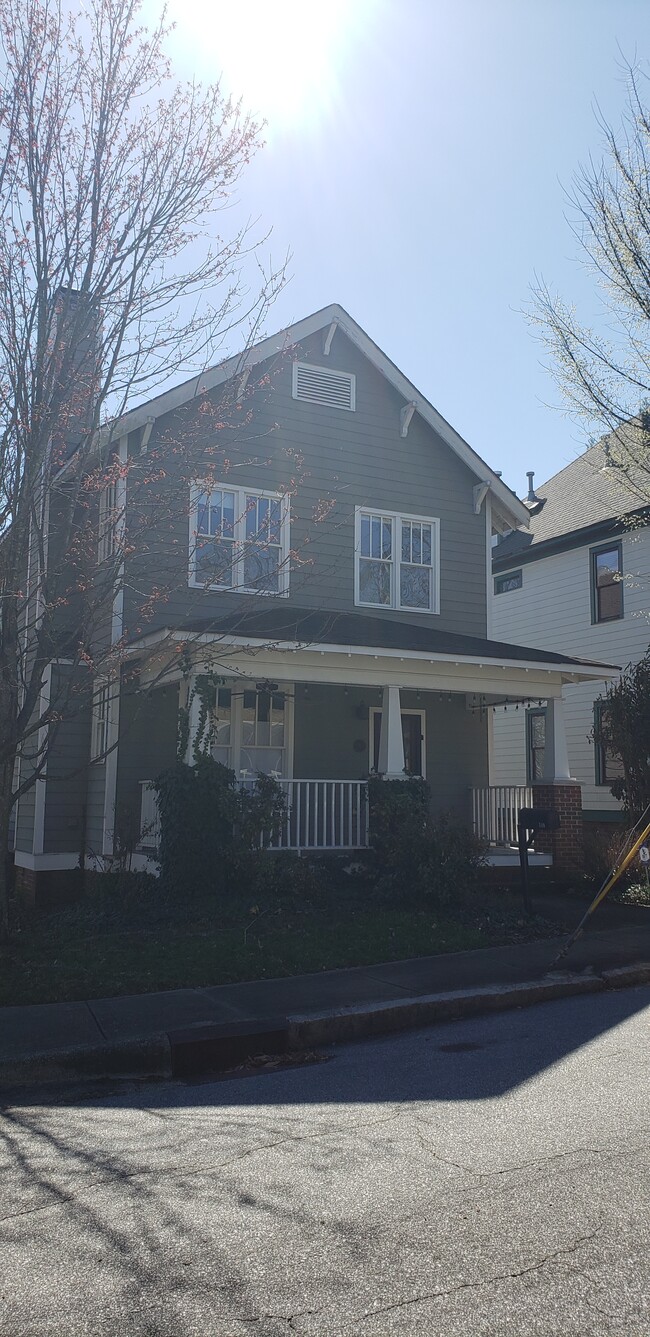 property at 340 Murray St