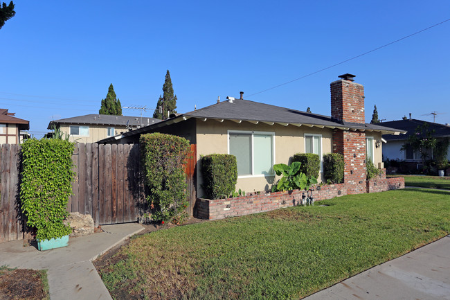 12191 Adrian St in Garden Grove, CA - Building Photo - Building Photo