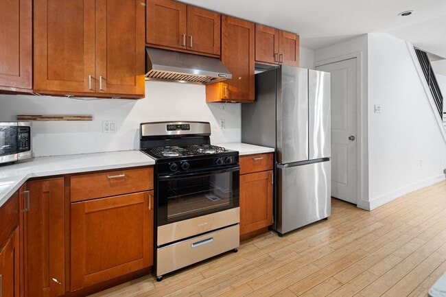 1536 S Colorado St in Philadelphia, PA - Building Photo - Building Photo