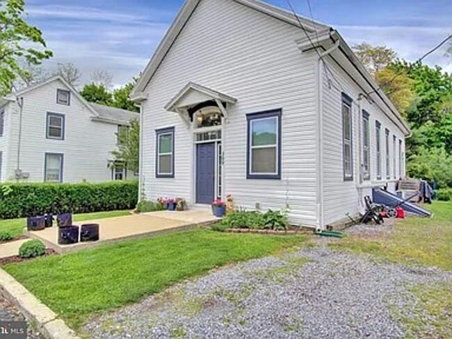 property at 309 Mill St