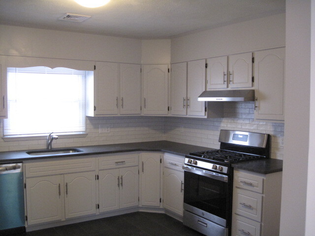 20 Beechwood Ave, Unit 13